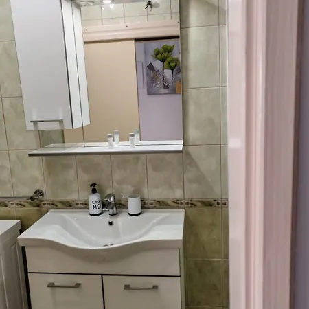 アパート Seman ヴェラ・ルカ